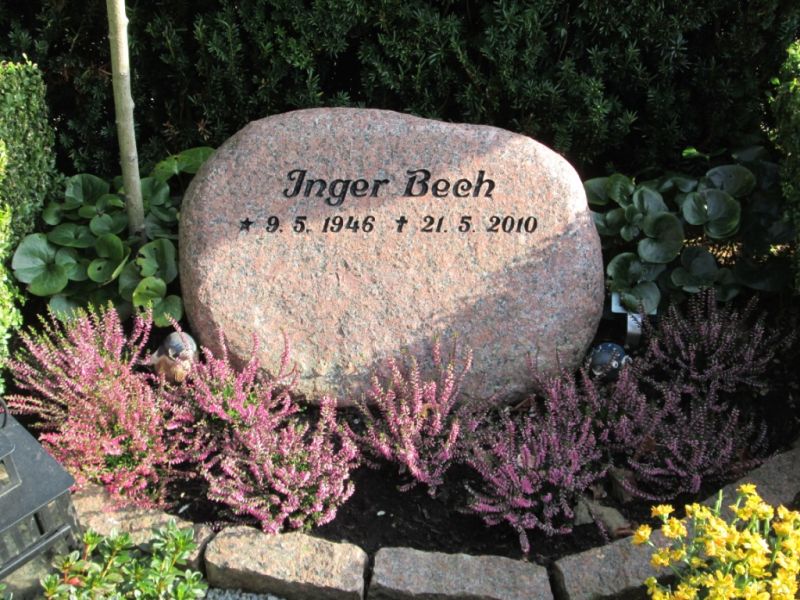 Inger Bech .JPG